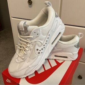 Nike AIRMAX Futura Sneakers